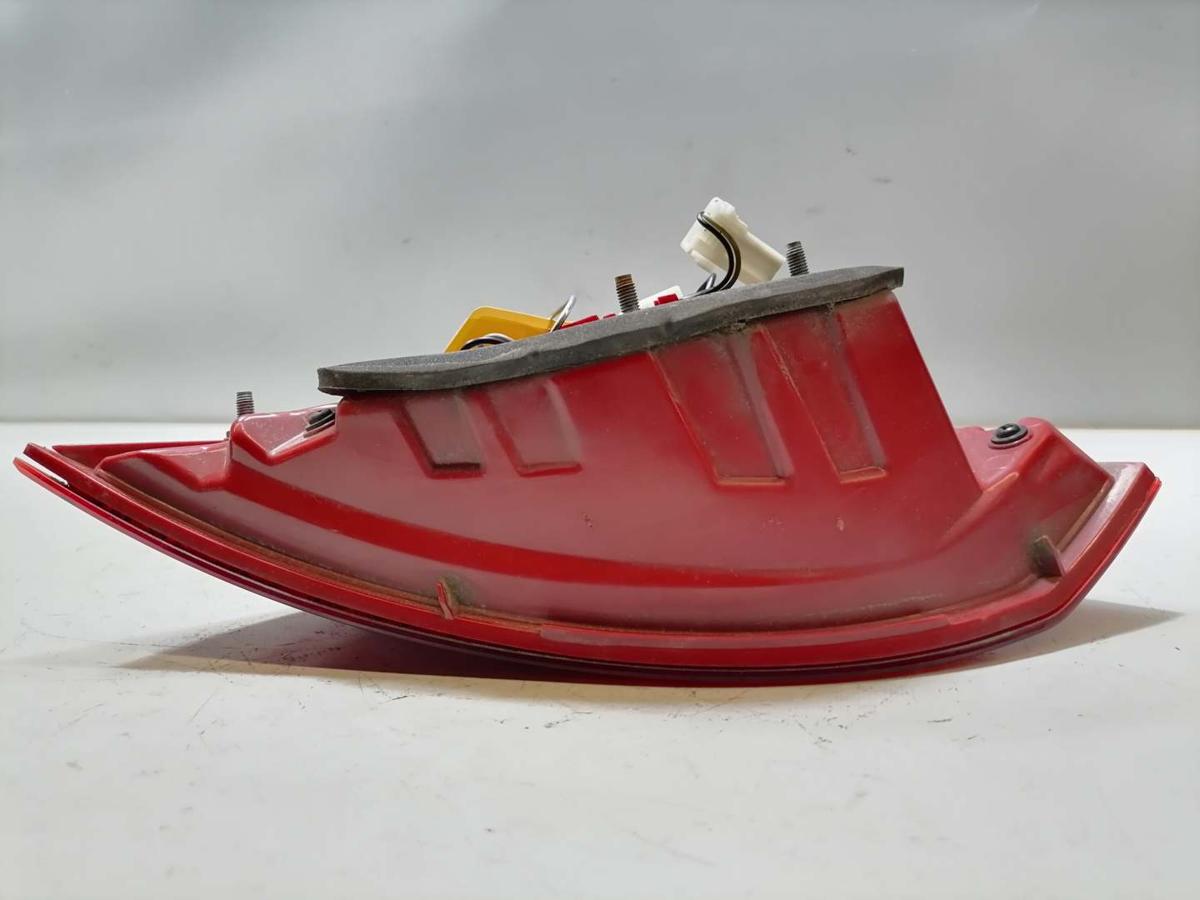 Kia Venga YN original Rücklicht Rückleuchte Heckleuchte innen links BJ16